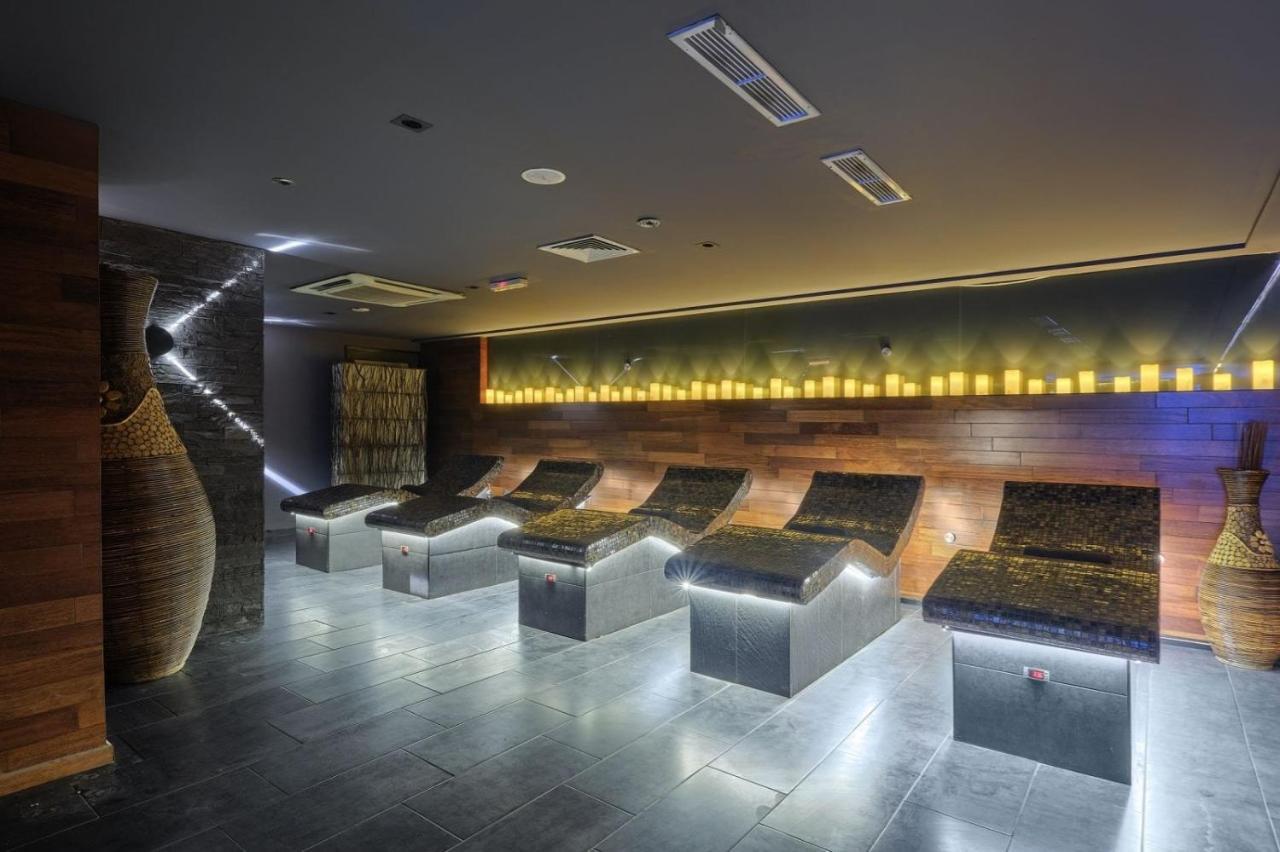 صوفيا Hotel Emirates المظهر الخارجي الصورة